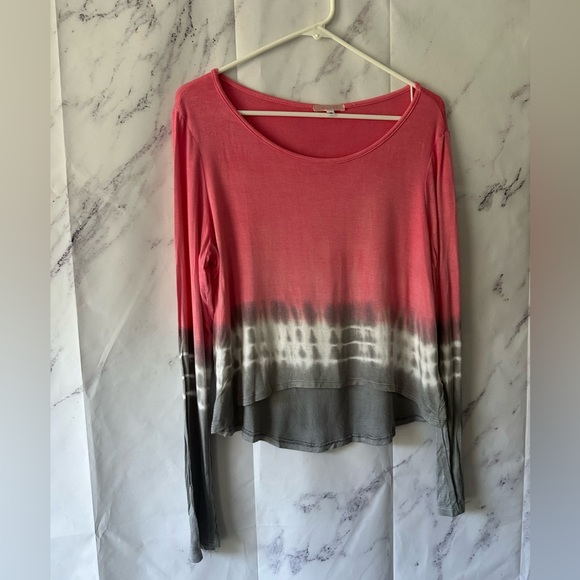 MAUVE - PINK/GREY TIE DYE LONG SLEEV HI-LO LONG SLEEVE SHIRT - Picture 3 of 8